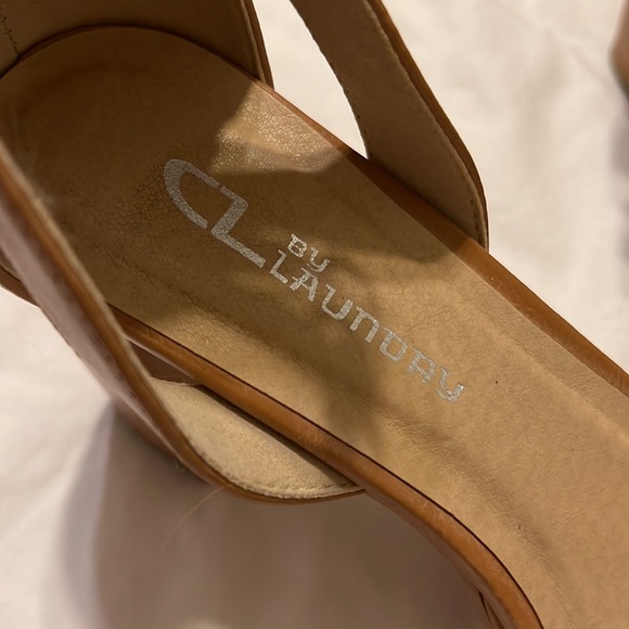 CL by Chinese Laundry Go On Platform Sandal - Picture 2 of 9